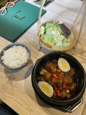 Grandma’s Claypot  at Linh - Not Just A Restaurant in Prague