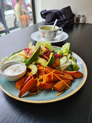 Süßkartoffeln Salat at Linh - Not Just A Restaurant in Prague