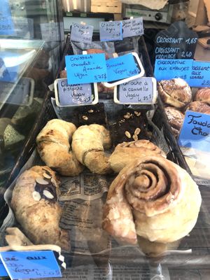 Vegan pastries at Station Mahalo in Montreal
