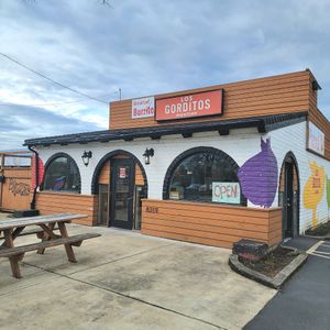 Exterior at Los Gorditos - Powell in Portland