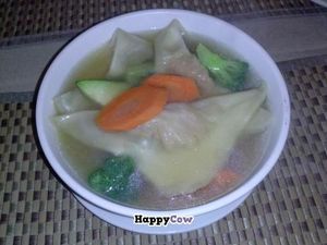 wonton soup at Green Earth Vegan Cuisine in Pasadena