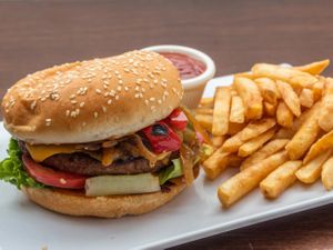 Philly Cheez Burger at Bacan Vegan Bowls in Mexico City