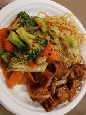Lemongrass tofu, red curry vegetables and noodles at Loving Hut - Westfield Mall Food Emporium in San Francisco