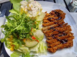  at Loving Hut in St Kanzian