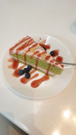 Erdbeerkuchen at Loving Hut in St Kanzian