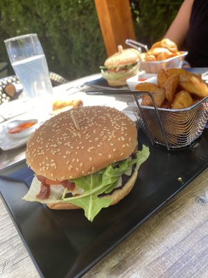 Moving Mountains burger at Loving Hut in St Kanzian