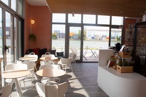 cosy place at La Clairière Bien-Etre in Pantin