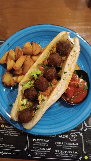 Hostia, pilotes! (Albóndigas herua con calabaza al curry) at Mitica la Vella in Terrassa