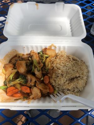 Heavenly Tofu with veggies and rice  at Loving Hut in Tampa