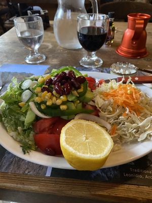 Mixed salad  at En Leonidio in Leonidio