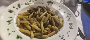 Funghi pasta with garlic at Da Giovanni Aglio e Olio in Corfu