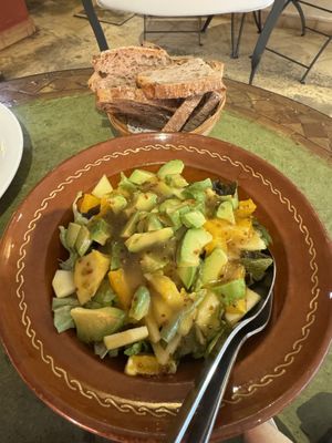 Avocado salad with delicious walnut bread   at Natural Cafe in Mallorca