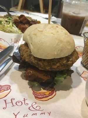 Burger at Began Vegan in Bangkok