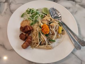 Pad Thai Moo Grop at Began Vegan in Bangkok