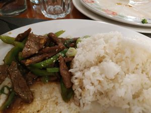 Vegan beef with green bell peppers and jasmine rice. at Sawadika in Zaragoza