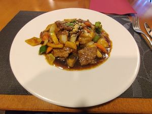 ke mao, ternara vegana at Sawadika in Zaragoza