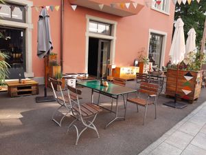 Outdoor seating at Ohne in Baden