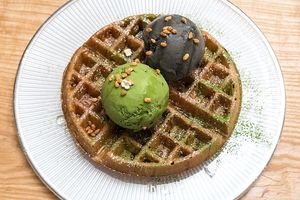 [vegan] dairy-free waffles $11.80 (pic: DanielFoodDiary) at Hvala - Chinatown in Central Singapore