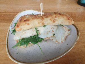 Vegan broodje knolselderij carpaccio at Zoet of Zout in Stellendam