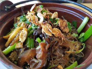 hot clay pot at Vegan Kitchen in Naples