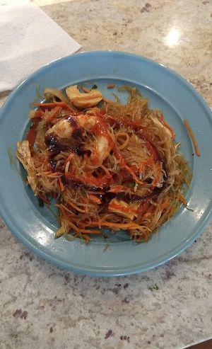 Kimchi noodles at Vegan Kitchen in Naples