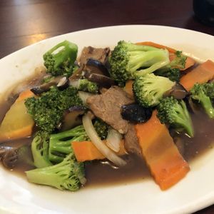 Noble Broccoli at Vegan Kitchen in Naples