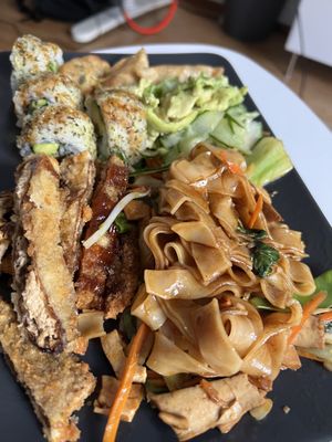 Pad Thai, veggie Ente und outside Green   at Kaoo in Vienna