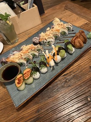 Big Sushi Mix for two at Kaoo in Vienna