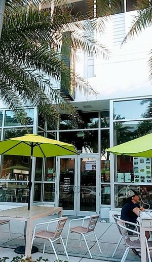 The Rawk Star Cafe raw/vegan & vegetarian cafe at Rawk Star Cafe and Marketplace in Oldsmar