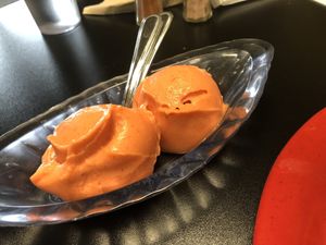 Gelato -raw vegan ice cream 🍨 mango 🥭 and strawberry 🍓   at Rawk Star Cafe and Marketplace in Oldsmar