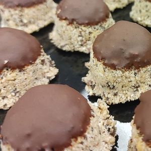 Bullet Balls
Cashews Chocolate & Coffee at Rawk Star Cafe and Marketplace in Oldsmar