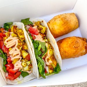 Tacos 🌮 & Samos  at Greenhaus Eatery in San Diego