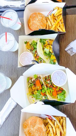 Lunch Time at Greenhaus Eatery in San Diego