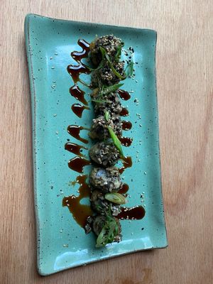 Hot roll at Green Sushi  in Sao Paulo