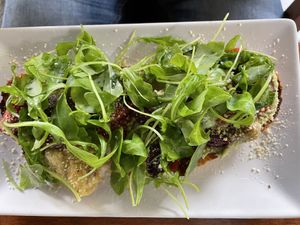 Tostada con aguacate at Chez Kessler in Barcelona