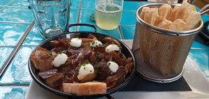 Mushrooms w truffles mayo at Chez Kessler in Barcelona