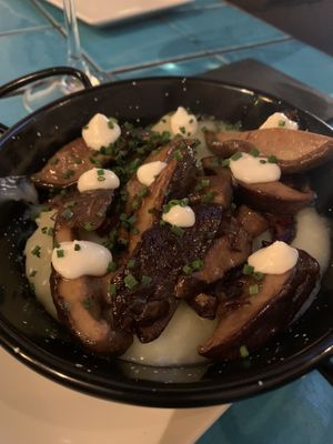 setas reducidas al pedro ximenez at Chez Kessler in Barcelona