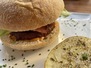 GreenBurger #Veganuary at Chez Kessler in Barcelona