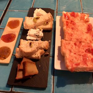 Tomato bread and the cheese board (again)!  at Chez Kessler in Barcelona