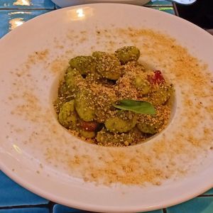 Pesto Gnocchi at Chez Kessler in Barcelona