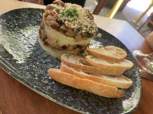 Torre de shitake  at Chez Kessler in Barcelona