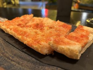 Catalan tomato breads   at Chez Kessler in Barcelona