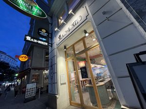front  at Max & Benito - Rotenturmstrasse in Vienna