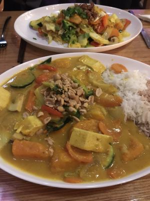 Yellow curry with tofu  at Well Being in Cologne