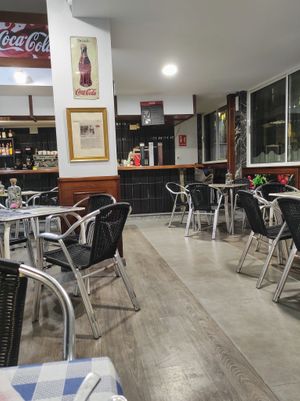 Interior del restaurante at Thundersgreen in Aviles