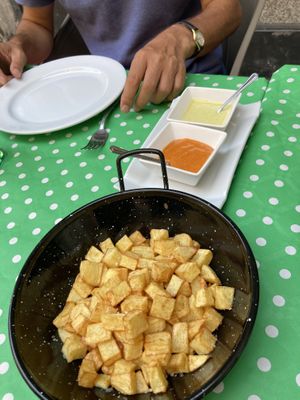 Patatas dos salsas  at Thundersgreen in Aviles