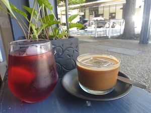 Iced tea and iced latte  at Luna Bean Cafe & Bakery in Nundah