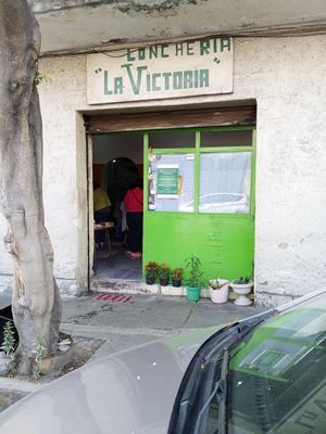 Aquí es 😃 at La Victoria in Mexico City