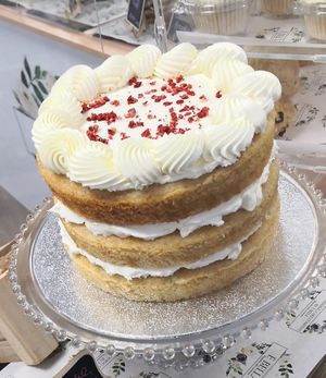 Vanilla and jam sponge vegan, gluten free and soya free  #Veganuary at E Bella in Clitheroe