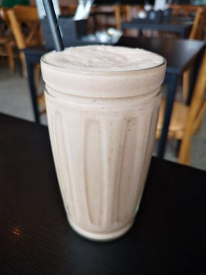 Chocolate Hazelnut Millkshake made with oat milk and vegan ice cream at Bird & Bean in Frinton-on-sea